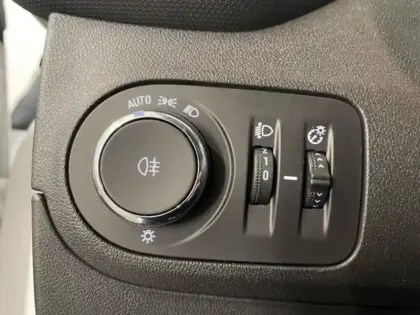 Photo 12 Opel Crossland Gén. I Ph1 GS Line 5