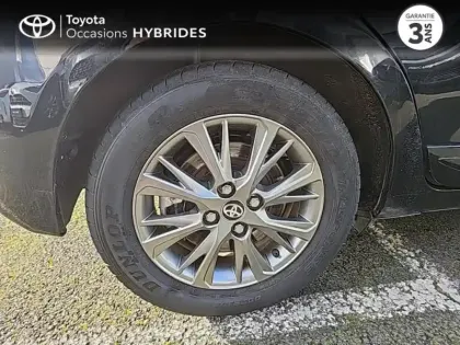 Photo 7 Toyota Yaris  100h Dynamic 5p RC19