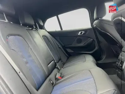 Photo 10 BMW Serie 1 Série 1 118iA 136ch M Sport DKG7 GPS Radar AV/AR Carplay