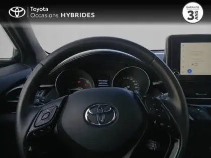 Photo 12 Toyota C-HR  1.8 Hybride 122ch Design Ultimate E-CVT