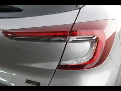 Photo 12 Renault Captur  1.6 E-Tech hybride 145ch Evolution