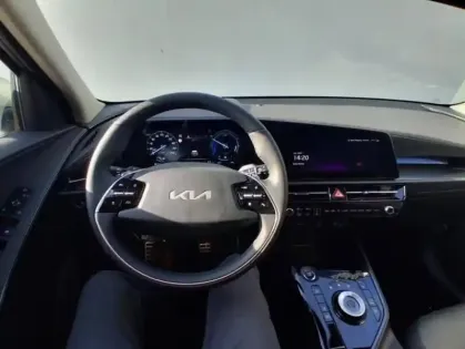 Photo 8 Kia Niro Gén. II Ph1 Evo Premium 5