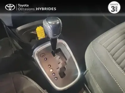 Photo 11 Toyota Yaris  100h Collection 5p