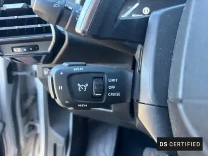 Photo 14 DS Ds 7  Crossback E-TENSE 4x4 300ch Business