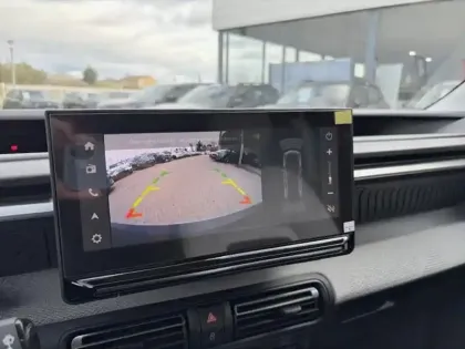 Photo 11 Citroën C3 Aircross  1.2 Hybride 145ch MAX 7 places