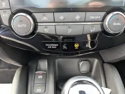 Photo 11 Nissan Qashqai  1.5 dCi 115ch N-Connecta DCT 2019 Euro6-EVAP