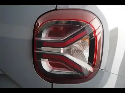 Photo 12 Dacia Duster  1.3 TCe 150ch FAP Extreme 4x2 EDC