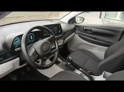 Photo 8 Hyundai I20  1.0 T-GDi 100ch Hybrid Business