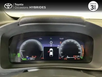 Photo 13 Toyota C-HR  2.0 Hybride Rechargeable 225ch Design MY25