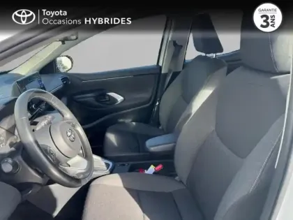 Photo 5 Toyota Yaris  116h Dynamic 5p MY22