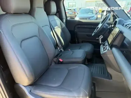 Photo 6 Land rover Defender  90 3.0 D250 Hard Top X-Dynamic SE