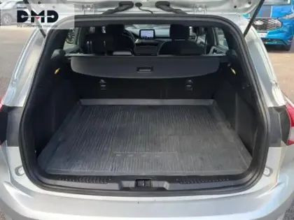 Photo 11 Ford Focus  SW 1.0 EcoBoost 125ch mHEV ST Line