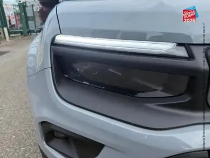 Photo 12 Jeep Avenger  1.2 Turbo T3 145ch MHEV Overland BVR6 4xe