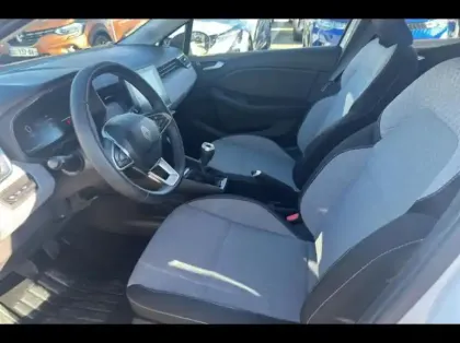 Photo 9 Renault Clio  1.5 Blue dCi 100ch Evolution - 24