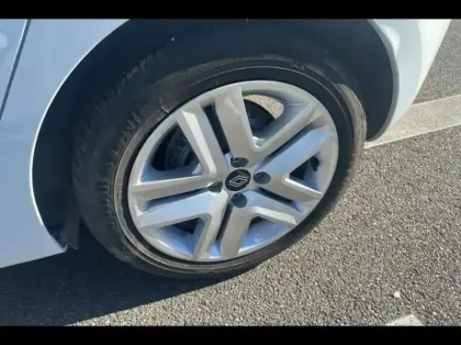 Photo 12 Renault Clio  1.5 Blue dCi 100ch Evolution - 24