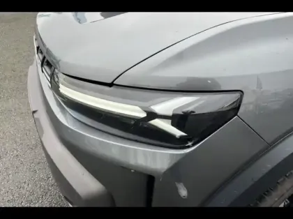 Photo 13 Dacia Duster  1.6 hybrid 140ch Extreme