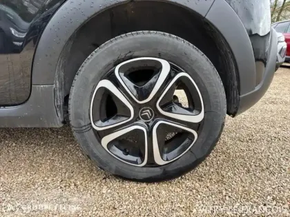 Photo 10 Citroën C3  1.2 PureTech 110ch S&S Shine 124g