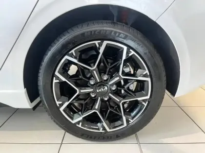 Photo 12 Kia Ceed  1.5 T-GDi 140ch GT-Line MY25