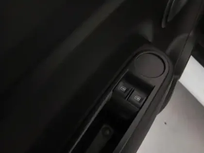 Photo 12 Renault Twingo  E-Tech Electric Authentic R80 Achat Intégral