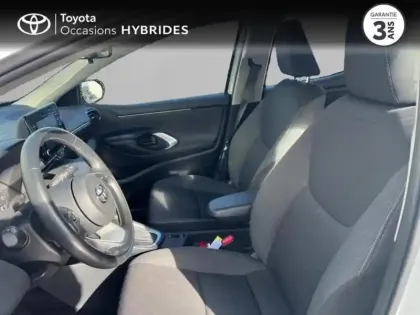 Photo 10 Toyota Yaris  116h Dynamic 5p MY22