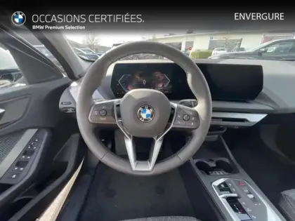 Photo 5 BMW Serie 1 Série 1 120A 170ch M Sport Design DKG7