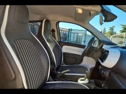 Photo 9 Renault Twingo  E-Tech Electric Techno R80 Achat Intégral