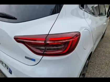 Photo 13 Renault Clio  1.6 E-Tech hybride 140ch RS Line -21N