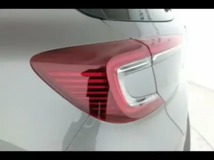 Photo 12 Renault Captur Gén. II (HJB) Ph1 NG Evolution 5