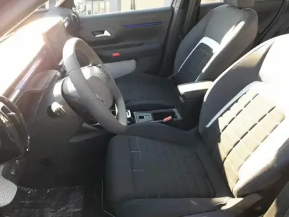 Photo 8 Citroën C3 Gén. IV Ph1 PLUS 5