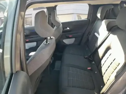 Photo 9 Citroën C3 Gén. IV Ph1 PLUS 5