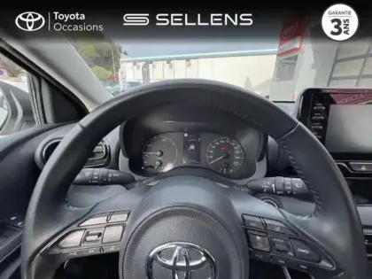 Photo 12 Toyota Yaris  116h Dynamic 5p MY22