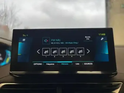 Photo 8 Peugeot 3008  HYBRID 225ch Allure Pack e-EAT8