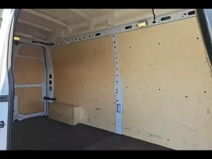 Photo 8 Renault Master  Fg F3500 L3H3 2.3 Blue dCi 135ch Confort Euro6E