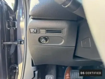 Photo 13 DS DS 3  1.2 Hybride 136ch Pallas Ligne Business