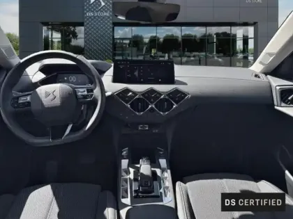Photo 7 DS DS 3  1.2 Hybride 136ch Pallas Ligne Business