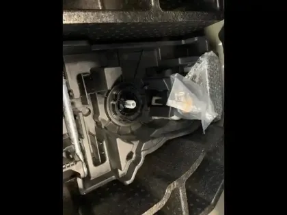 Photo 10 Peugeot 208  1.2 PureTech 100ch S&S Allure 118g