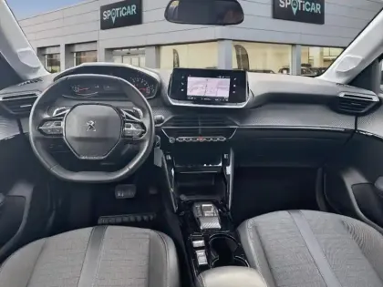 Photo 7 Peugeot 208  1.2 PureTech 100ch S&S Allure EAT8