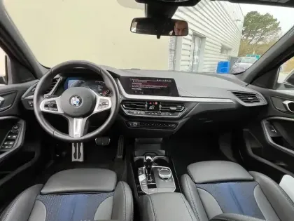 Photo 21 BMW Serie 1 Série 1 116iA 109ch M Sport DKG7