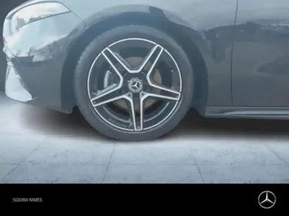 Photo 11 Mercedes Classe A  180 136ch AMG Line 7G-DCT