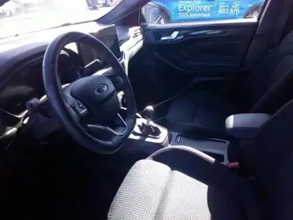 Photo 12 Ford Focus  1.0 Flexifuel mHEV 125ch ST-Line X