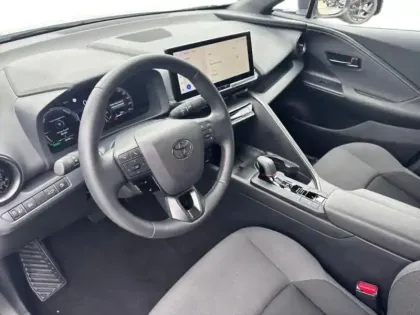 Photo 14 Toyota C-HR  2.0 Hybride 200ch Design NG23