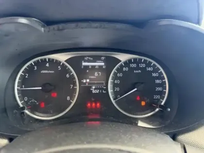 Photo 12 Nissan Micra Gén. V (K14) Ph1 Visia Pack 5