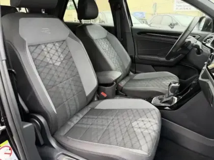 Photo 6 Volkswagen T-roc  1.5 TSI Evo2 150ch R-Line Edition DSG7