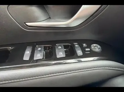 Photo 14 Hyundai Tucson  1.6 CRDI 136ch Hybrid 48V Executive DCT7