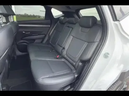 Photo 10 Hyundai Tucson  1.6 CRDI 136ch Hybrid 48V Executive DCT7