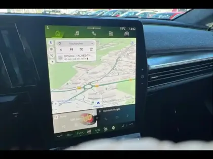 Photo 14 Renault Scenic  E-Tech Electric 220ch Techno grande autonomie -24