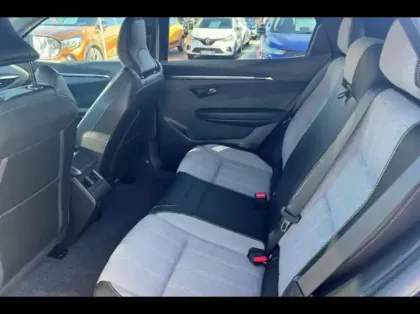 Photo 10 Renault Scenic  E-Tech Electric 220ch Techno grande autonomie -24