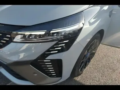 Photo 13 Renault Clio  1.0 TCe 90ch esprit Alpine - 24