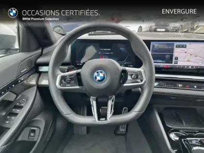 Photo 5 BMW Serie 5 Série 5 Touring i5 340ch M Sport eDrive40