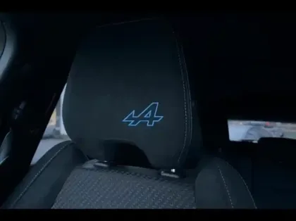 Photo 14 Renault Espace  1.2 E-Tech full hybrid 200ch esprit Alpine 7 places - 25